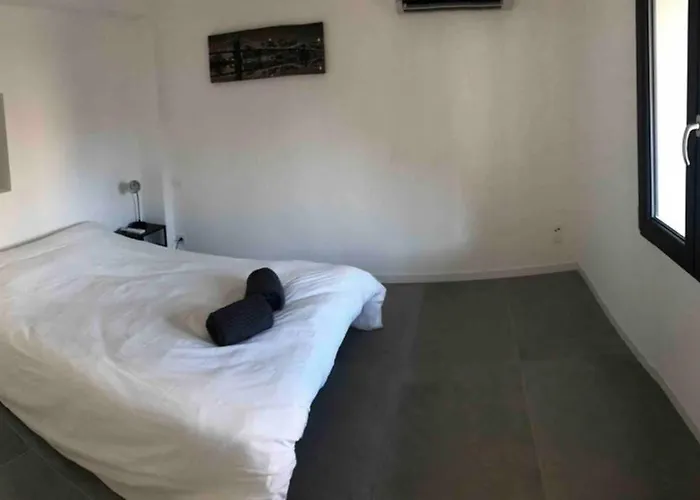 Charmante Maison A 5min De Marcoule Holiday home *